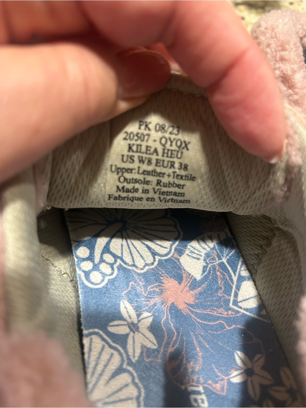 OluKai Kilea Heu retro sneakers in dusty pink Sherpa detail. NWOB Size 8 - Picture 12 of 12